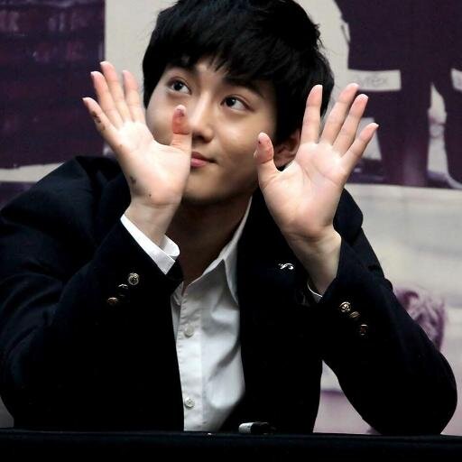 ซูโฮไง แม่ของEXO ฟอลผมมาสิครับ #91line [open24/09/13] แนะนำอย่าปรึกษาเรื่องเงินกับบอทนี้555 SM ENT #SohariaFam