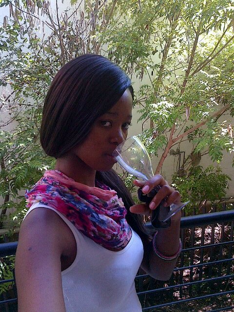 ThuliMapaile's profile picture. I love plp so much,,,music is de best,,,