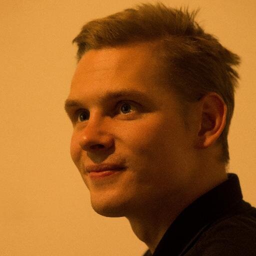 TopiasVNurminen's profile picture. Ihmiskunnan ihmettelijä ja lapsenmielinen seikkailija, mutta kuitenkin ikuinen erehtyjä.