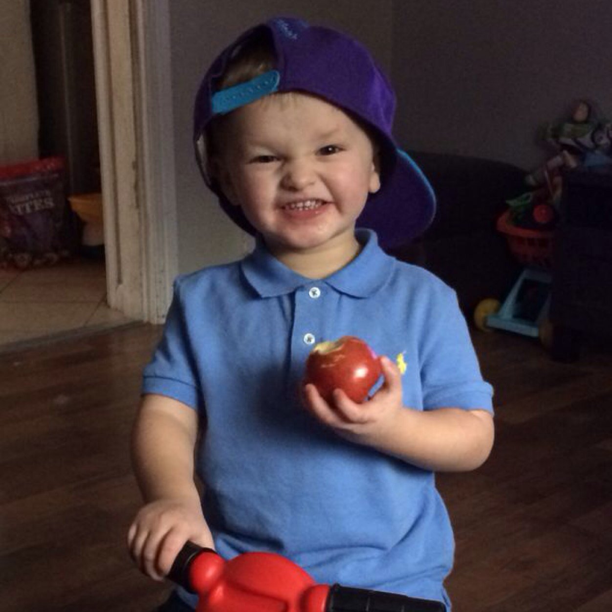 StefanBuchanan's profile picture. i wouldnt hav it any other way!