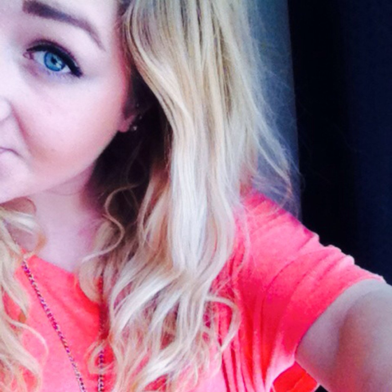 MySecretStoryx's profile picture. Secret account. Battling manic depression, BPD, anxiety, AD, SH, addict. || 17yearsold|| Apsiring actress and singer || Kent ATTEMPTS: 3 DAYS CLEAN: 0