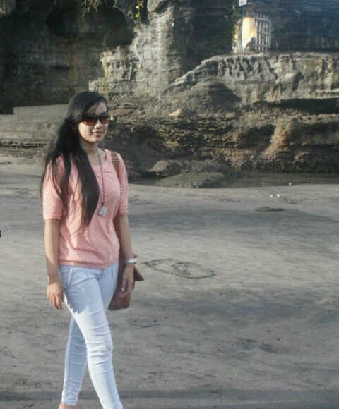 Di dunia ini g adh yg sempurna,,begitupun aq