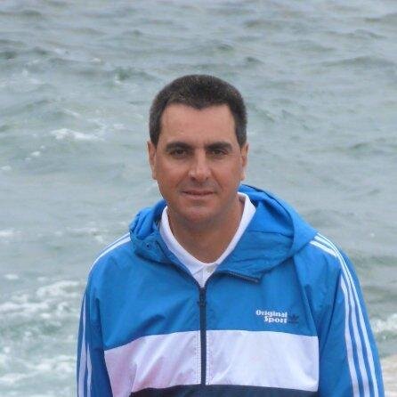 Senior Recruiter for Alexander Mann Solutions (AMS). Enjoy time with family,  avid tennis player and a Vespa owner