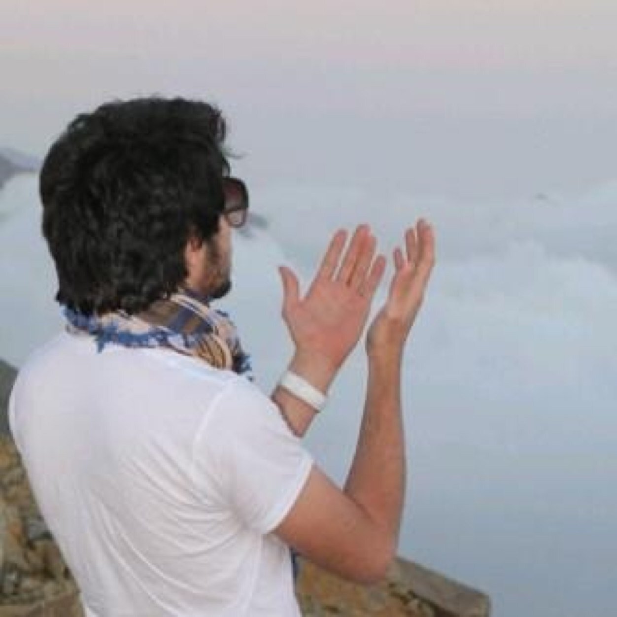 nayf12332's profile picture. 