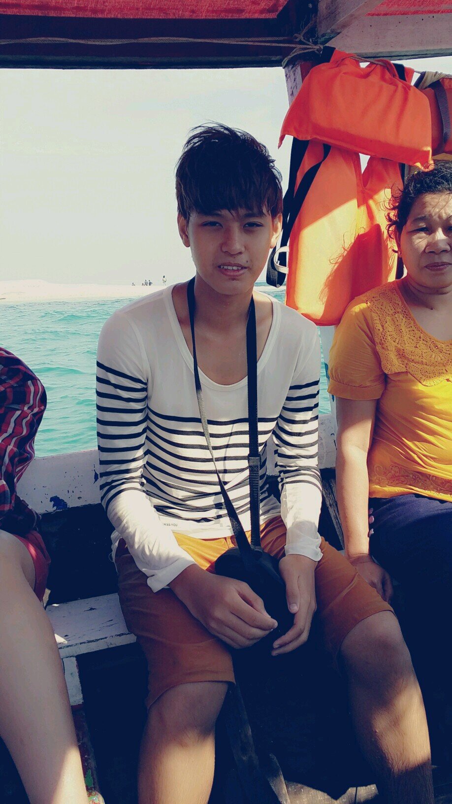 Kaung_Kaung's profile picture. i want freedom.:-).....decide things on my own and live a life of my own.Free of anyone control!!