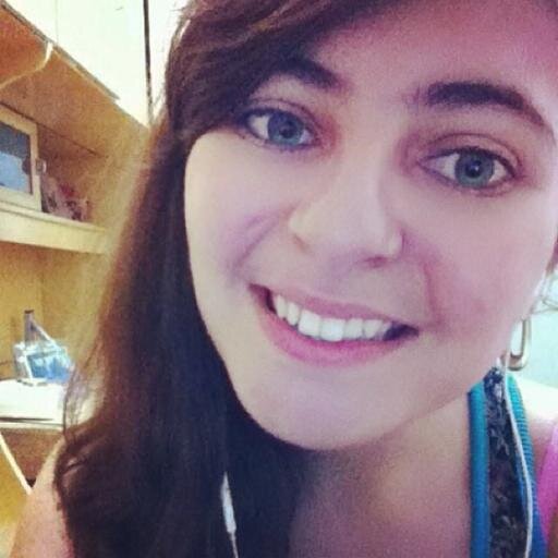 Mais Amor Por Favor *-*