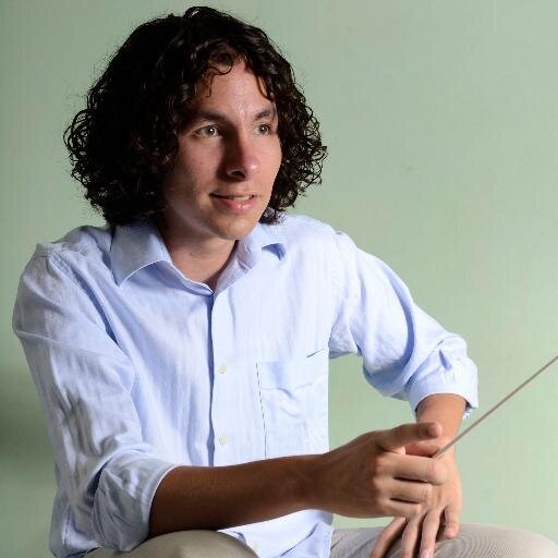 Músico, Saxofonista, Clarinetista y Director de Orquesta y Banda.