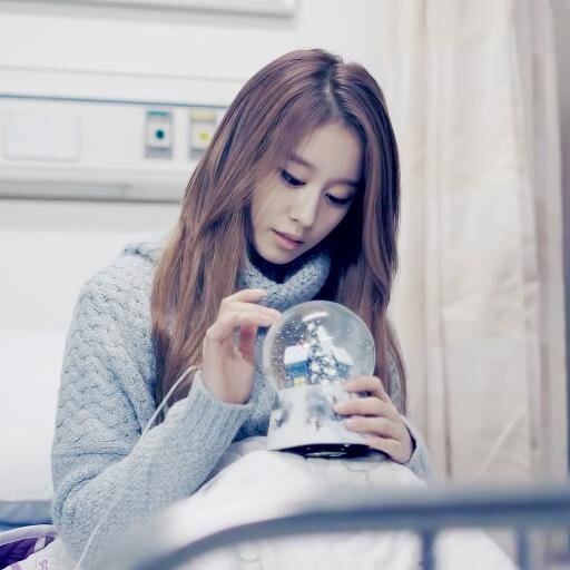 ไม่เข้าใจทำไม จียอนเล่นเอ็มวี แต่ละอันต้องตาย ?? หรือว่ามันจะเป็นอาถรรพ์