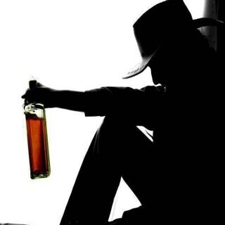 2012_rshoodii's profile picture. عليــه آخــآف أكــثر مـن خوفـــه عليــه يــعني آحبــه فــوق حبــه لنفســه ♥♥