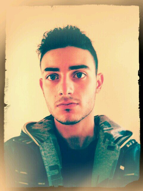 zayn99527452 Profile Picture