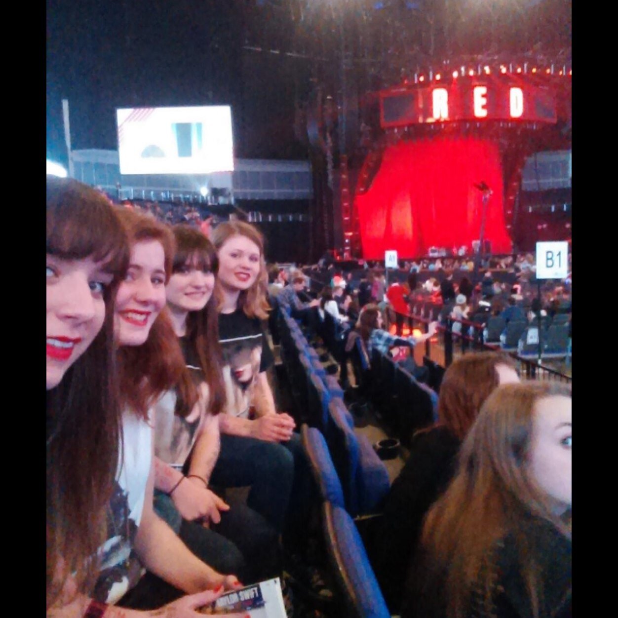Musicals, youtube, the vamps, cake