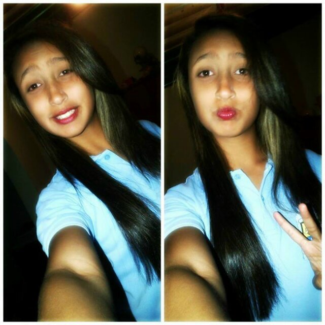 Soy una chika linda que siempre le gusta divertirse y andar con sus amigos ...sígueme y te sigo :*