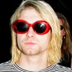 Smells Like Teen Spirit *-*    It's fun to lose and to pretend ♫♭♪  NIRVANA FOREVER.    /,,/
