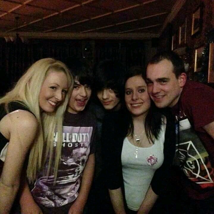 dawsonpearce13's profile picture. i like to read ,and i love the walking dead especially Emily Kinney, follow me i always follow back