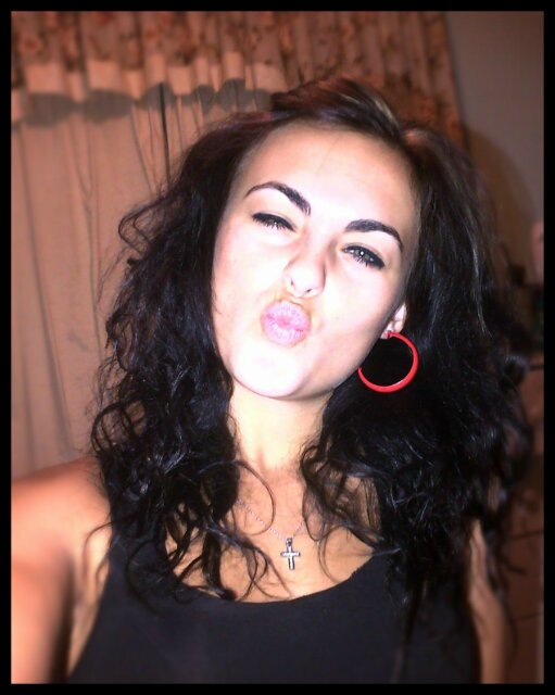 ♥I belive Laugher is Timeless,
           Imagination has No Age,
&                   Dreams are Forever... ♥