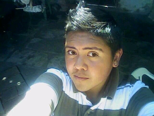 GRehyes's profile picture. thuu sabbees mee guusttha teenner muchhoos ammiiggooz qiiieeroo seer thuu ammmiighooo si me siguuess te siiighhho