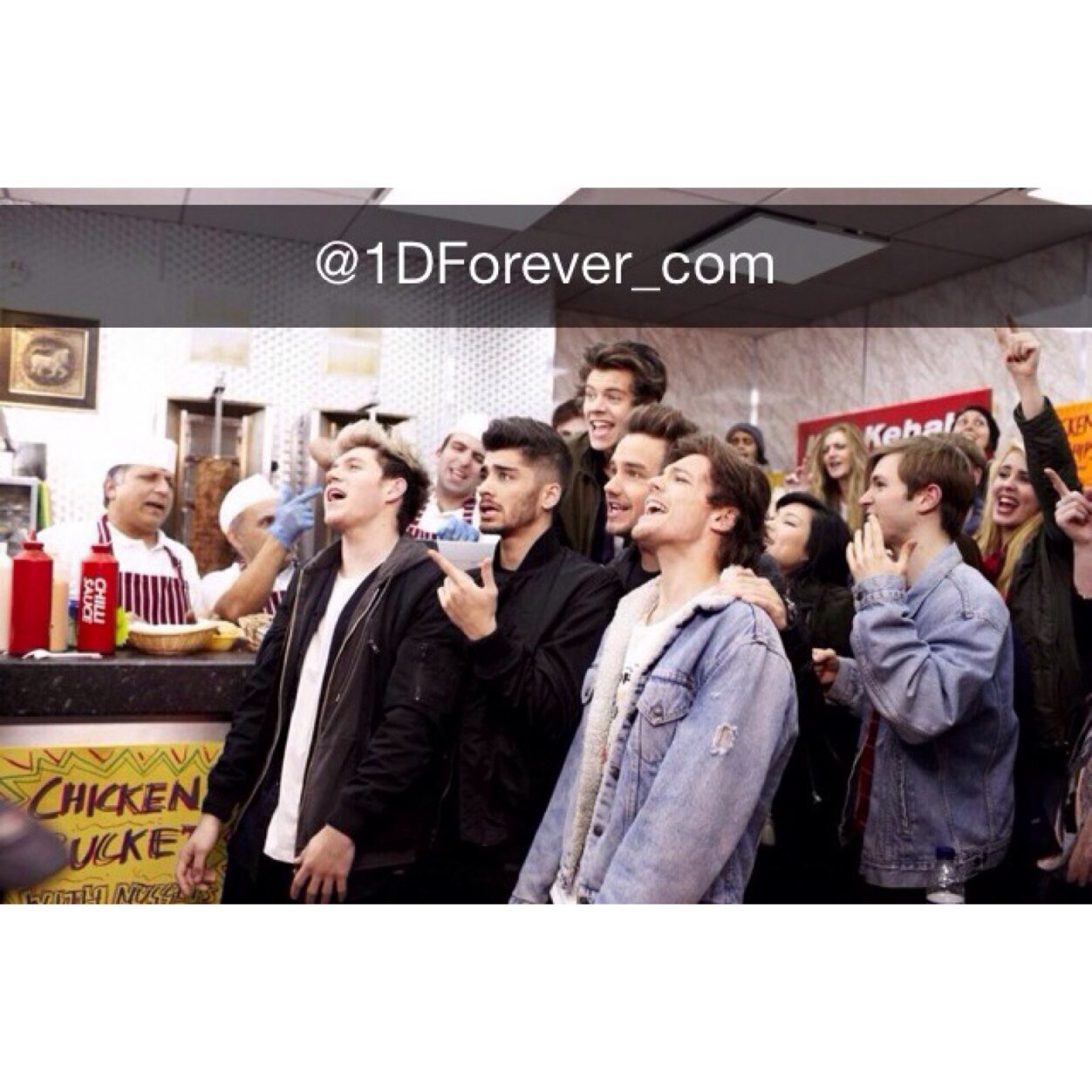 Buy 'Midnight memories' on iTunes now: http://t.co/4IR6jEkT0I… | 29042013 | 21062014 | tmht & wwat.