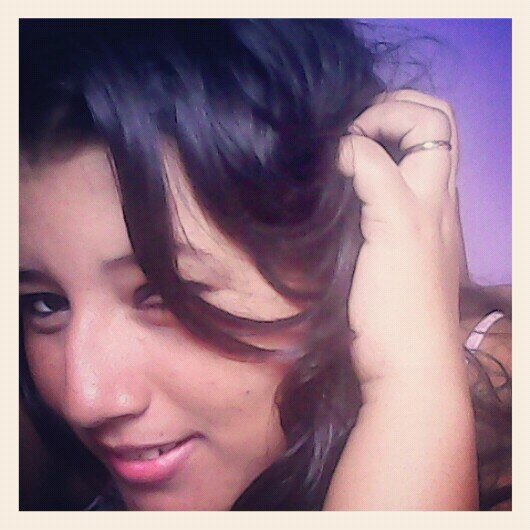 sou sincera alegre odeio mentira instagram:@deby_Silvaaa  facebook:adelia silva