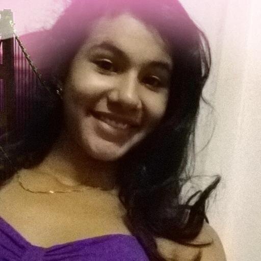 sou levita do altar,filha do PR Cristóvão dias e da PRA Elizângela dias e eu  amo minha família e minha igreja miam 12.