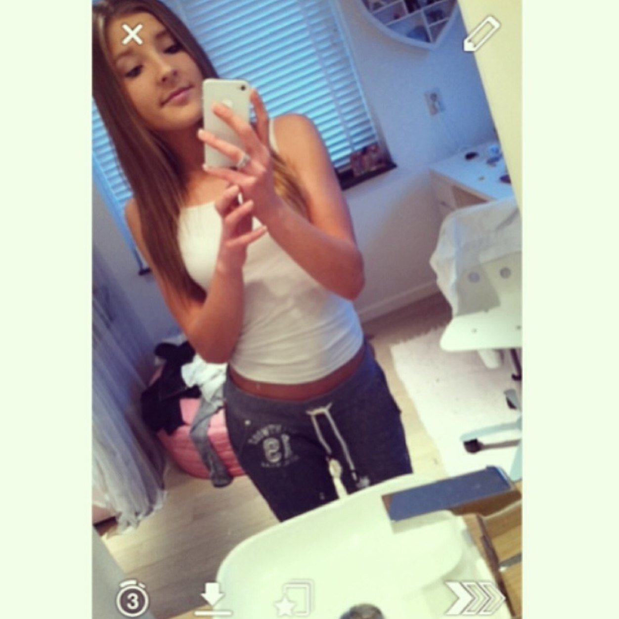 Insta; alyssafmv_ || snap; alyssaaxkuss