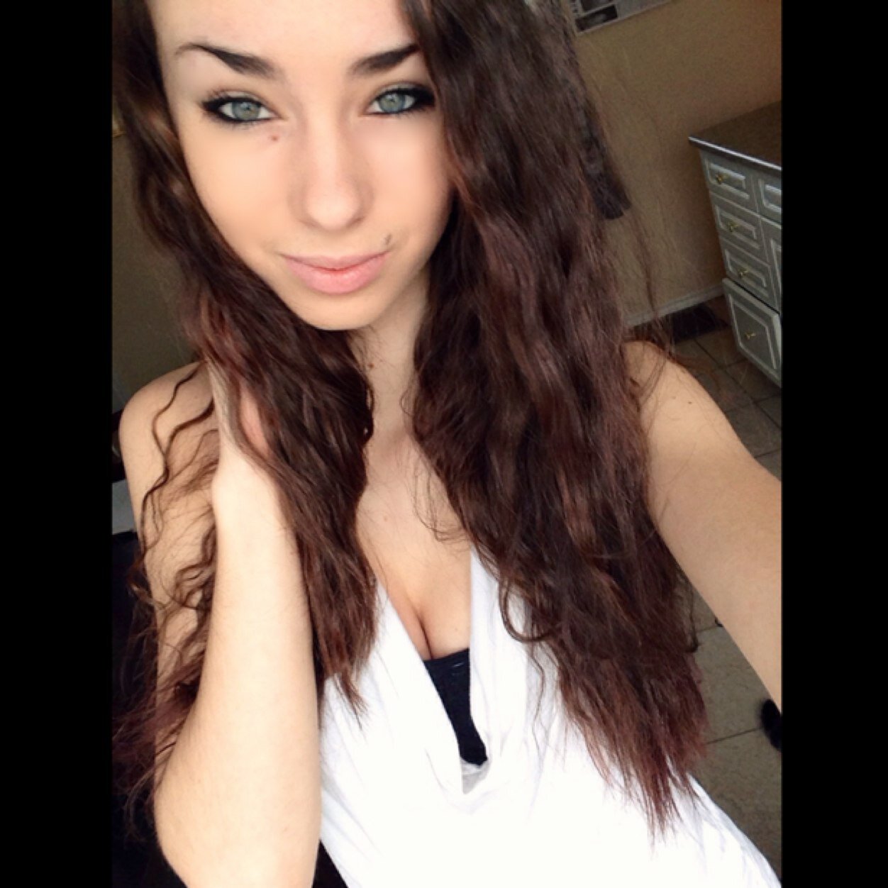 mollykopola's profile picture. 