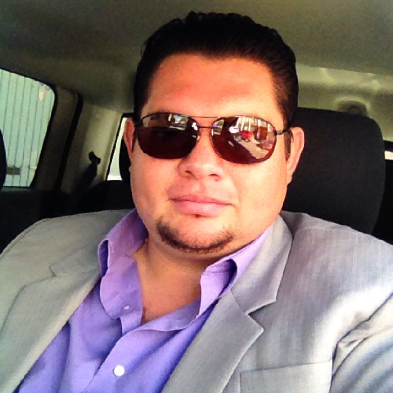 Licenciado en Ciencias Políticas Periodista Exconductor de Noticiero en TV pero mas que nada un buen amigo
