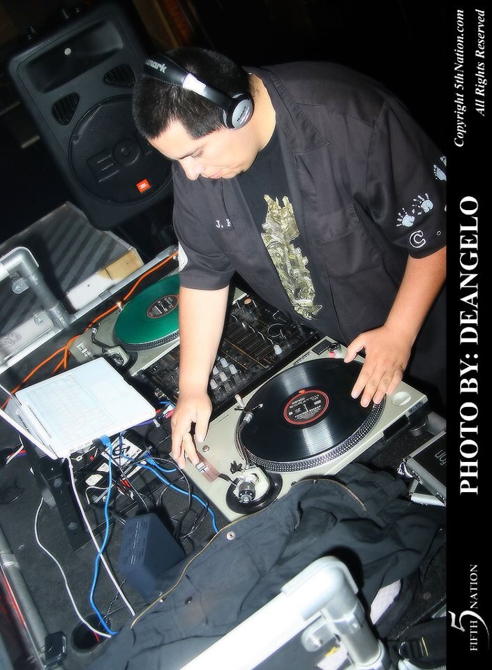 DJ Flip 562 based out of Los Angeles
Repping: http://t.co/MXB0wBop1T. http://t.co/rTyiphGG9g, Blop Beats, Bullets For Breakfast