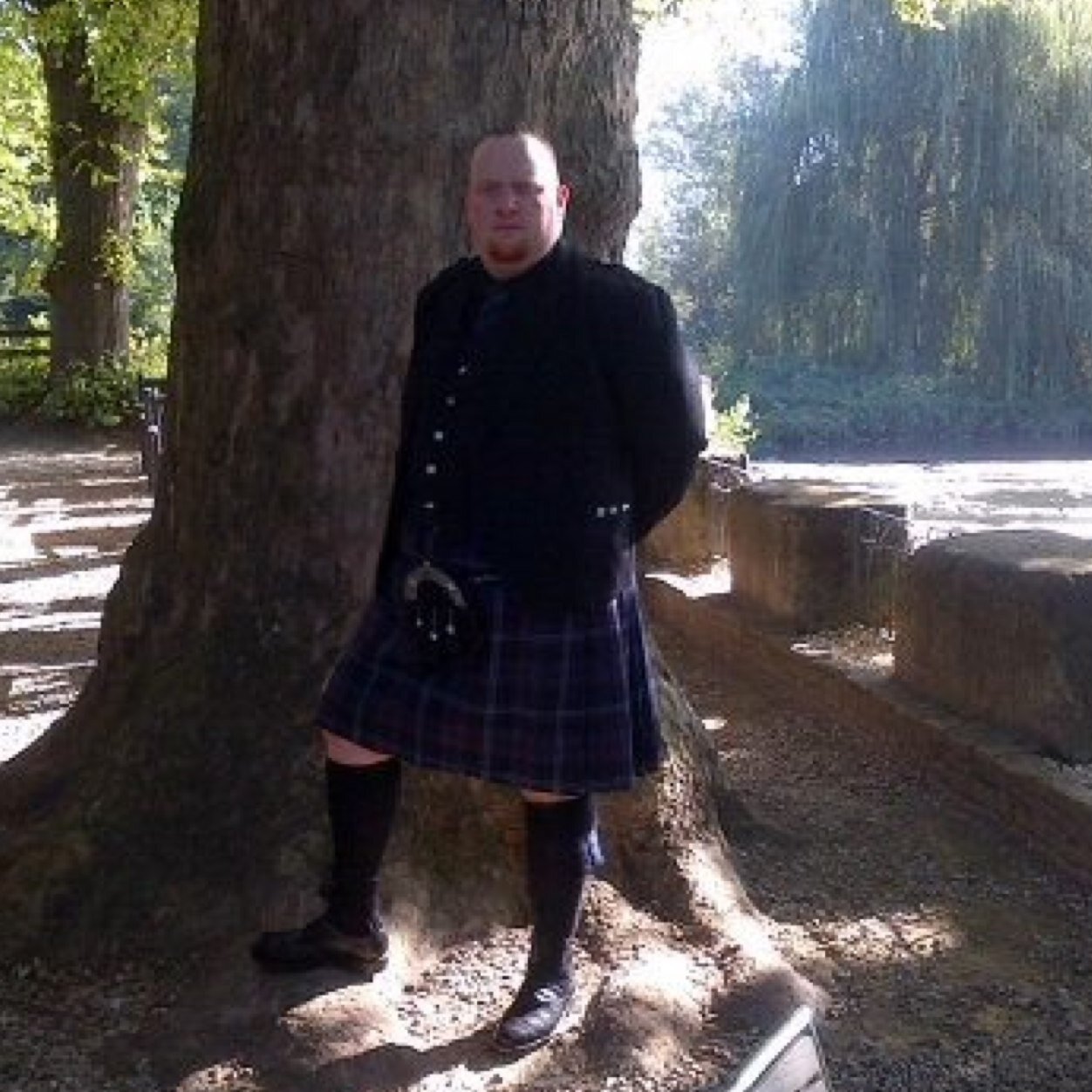 Loving dad, Accountant and Rangers fan who is pro Scottish Independence