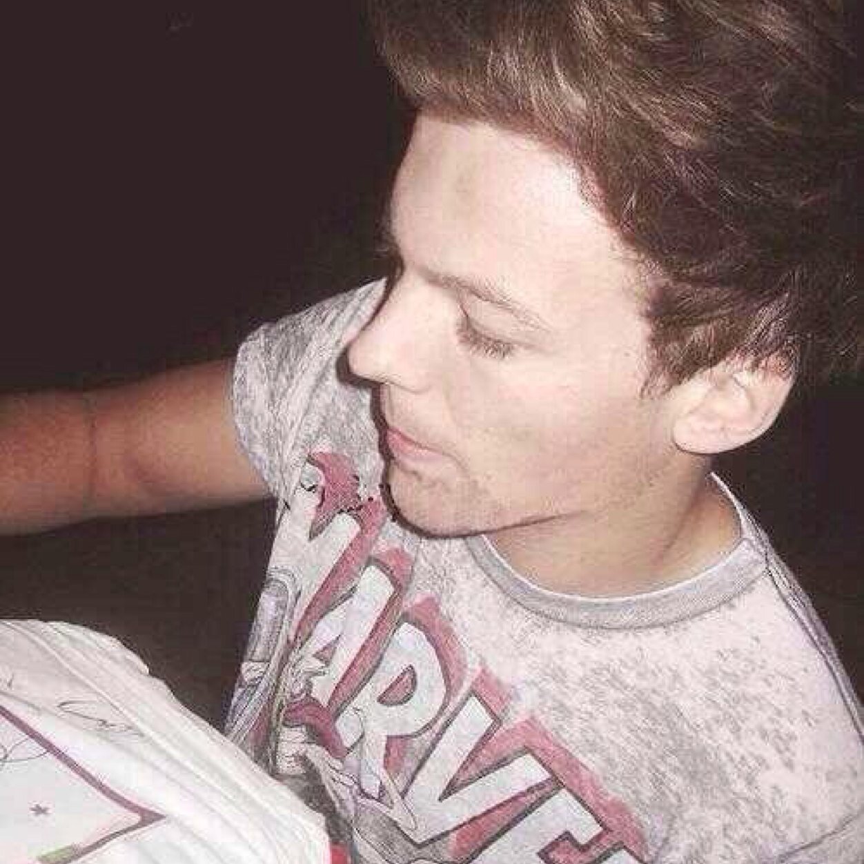 if you smiled follow @captivationiallx