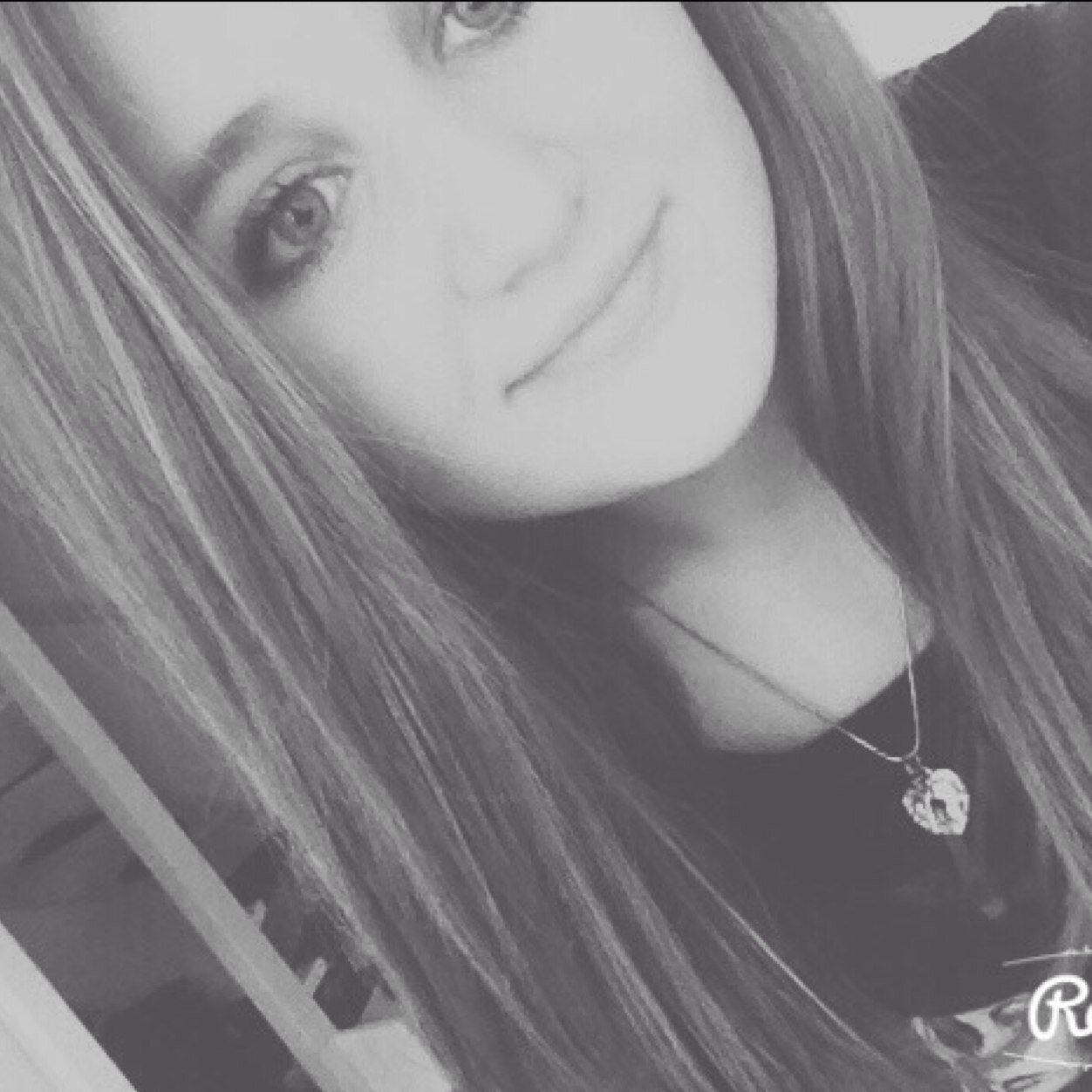 #1 Diellza ♡ Getrouwd met Emma♡♡ FollowMe!♡