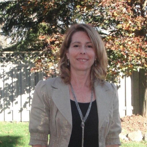 Dietitian specializing in healthy eating for individuals and families, meal planning, product reviews for companies, nutrient analysis and food labeling.