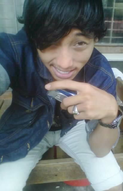 ID: 29091990 | Streetball is my life | Handler or 5-Intersection Semarang | a.k.a ULTRAMEN | & Screaming Guitar