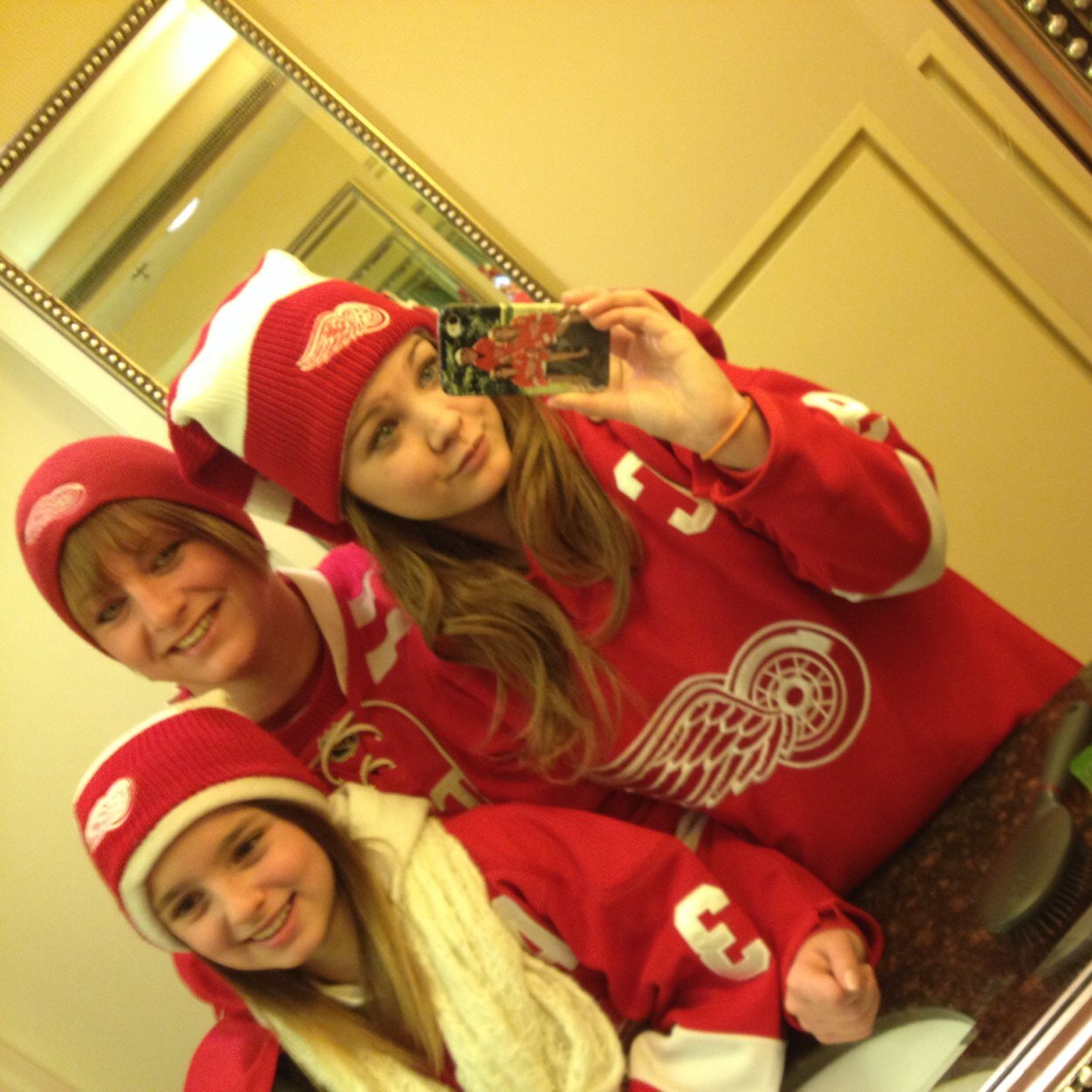 kristine1414's profile picture. 