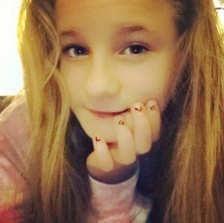 serene_parry_xo's profile picture. I❤️harry,niall,louis,liam&zayn
I seen the TMH tour Manchester-19/4/13
Best day ever-directioners follow me and ill follow you back
I wanna meet them so bad❤️