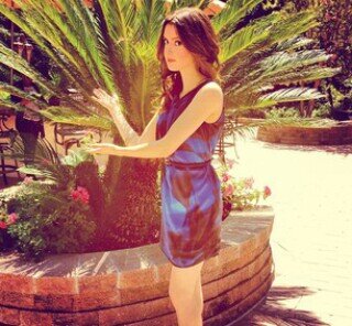 I'm here for when @FlawlessAllyD talks too much. Single ~ Crushin tho. RP.