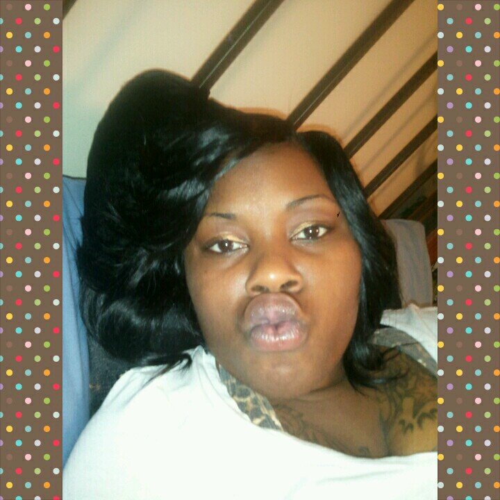 Luvin N Livin Liife Literally! Dwn to earth so don't Fuq Wii Meh! :-$ #team Fuq u, #team b real, #team queen B, #teamcancer#team???????? #team fam n god 1st!!!!
