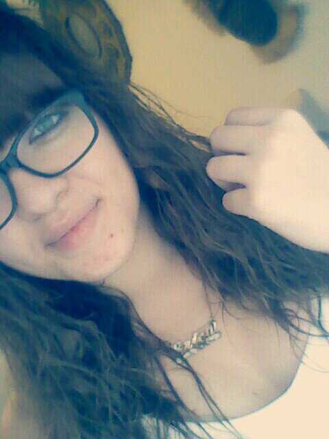 Class Of 2014 // Ig; @xo_tilsheovadose  // Kik; _acidiclove  // Italian & PuertoRican // Bronx Born and Raised ♕