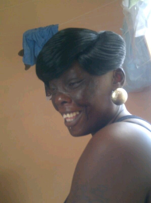 KellyAnnWallac1's profile picture. 