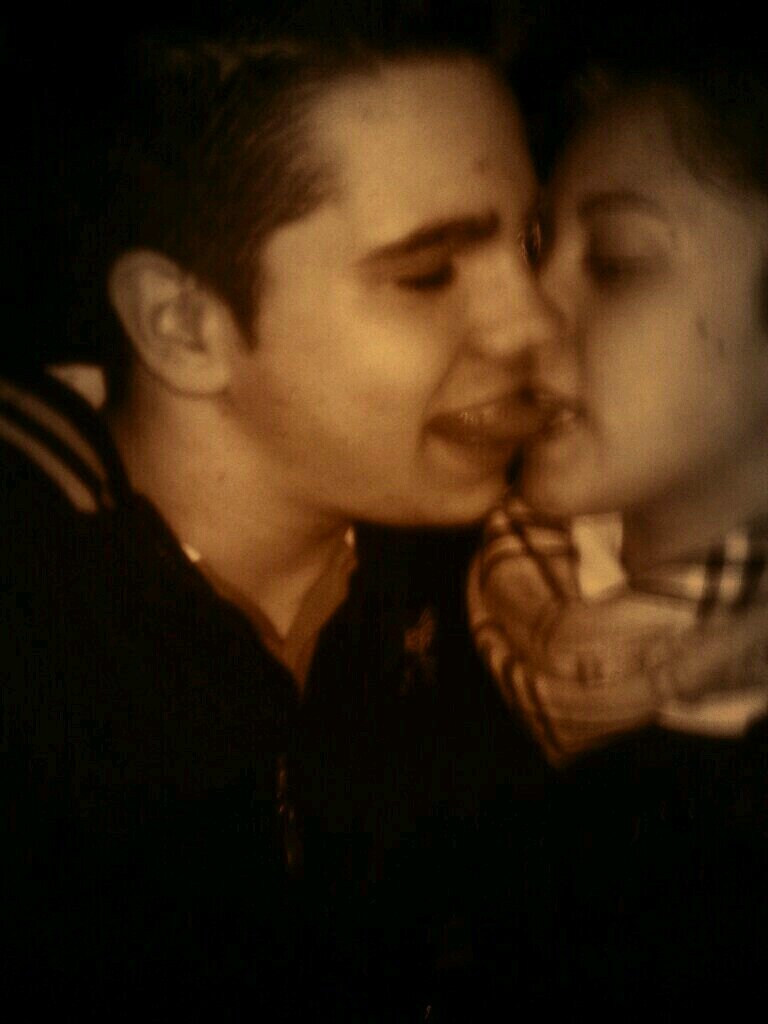 estudiante del ies oretania/levantador de halterofilia del club san juan bosco/orgulloso y feliz de averla conocio....laamo13~