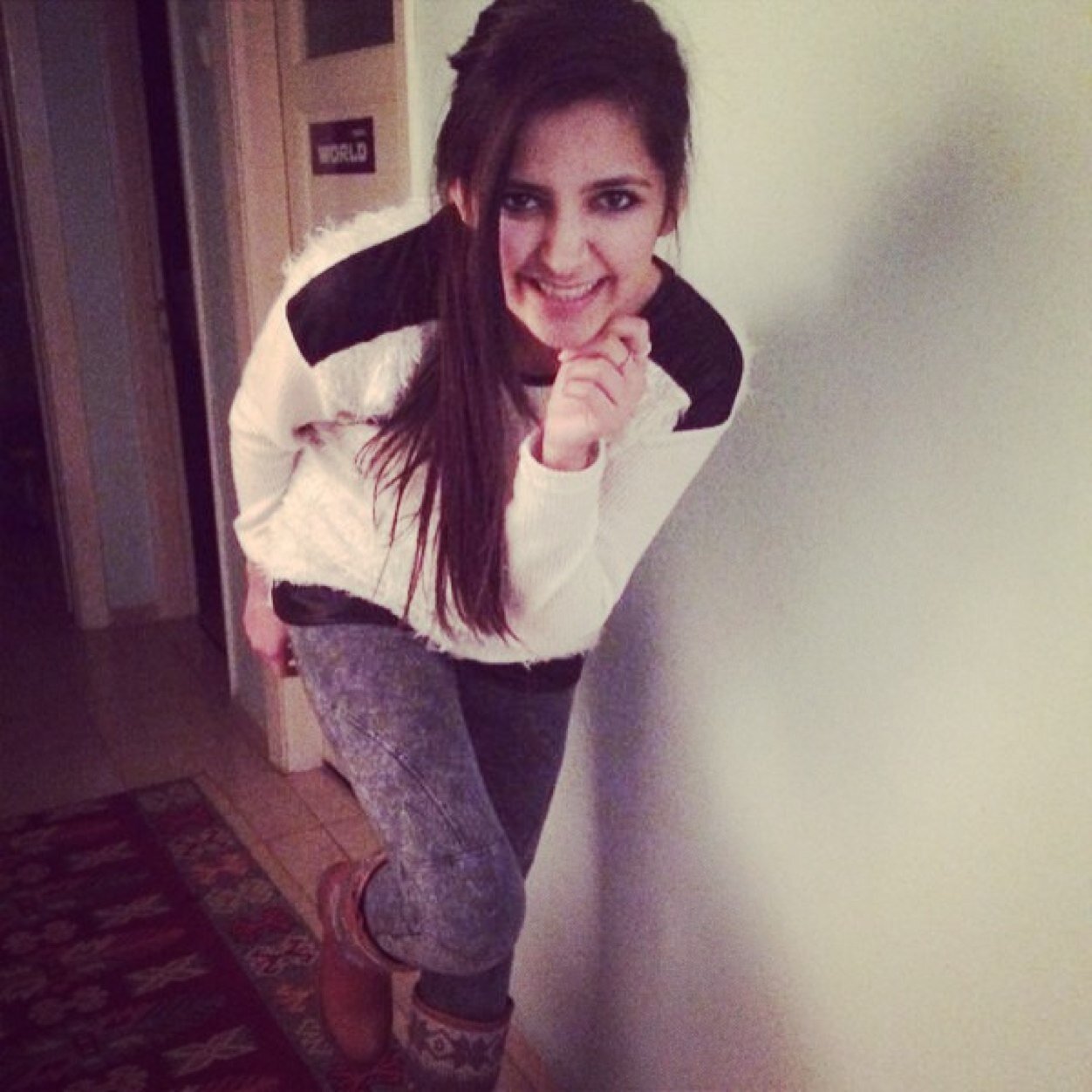 eknbtltncr's profile picture. Hei! saranghe