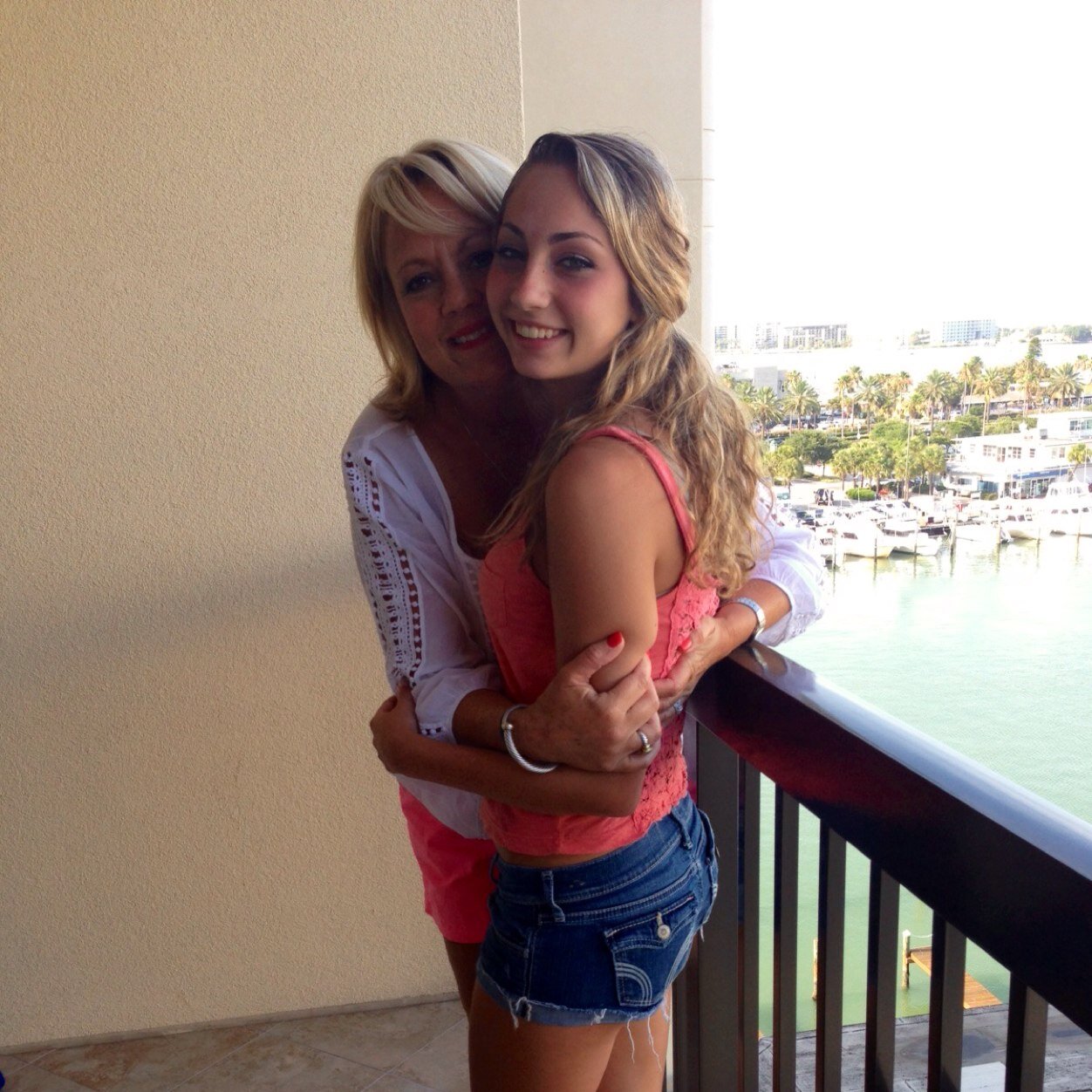 karenegeier's profile picture. 