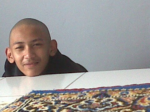 ™rambut kalian semua botakin aja kaya aku enak lo dingin sembriwing sembriwing kaya baso aci ™.                      Hapunten kasadayana abo bogoh :D. :). :*