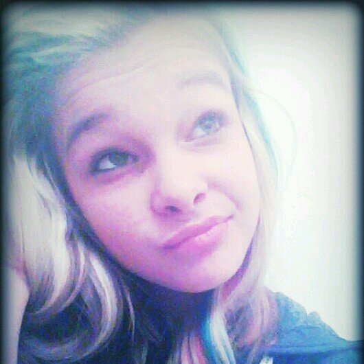 just a girl tryna to make it in this world! small town big dreams!