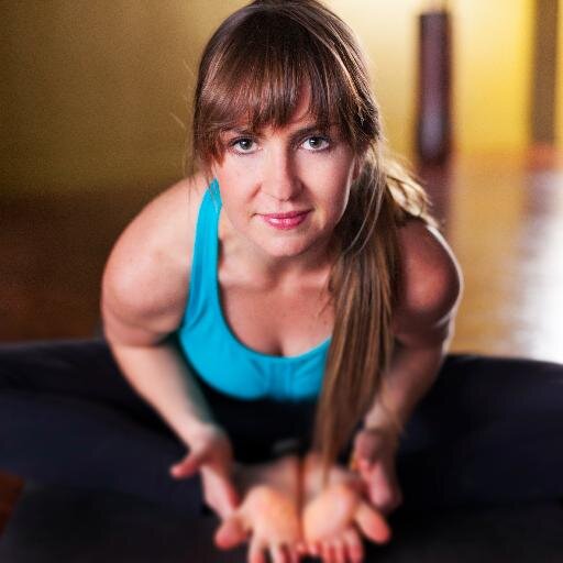 I am a Mom and Yoga Teacher/Student. Always learning and growing. I love books, travel, politics and cooking.
http://t.co/byFqYmgk1b