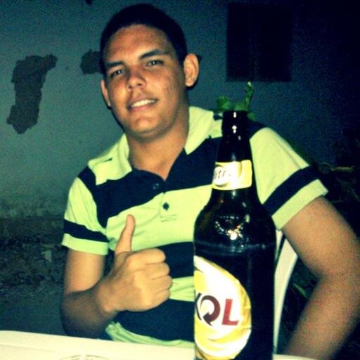 Eu há , para falar a verdade eu não sou lá essas coisas não, quero Viver a minha vida e cuidas dos meu princípios.. Dentro da minha RELIGIÃO e VIDA...