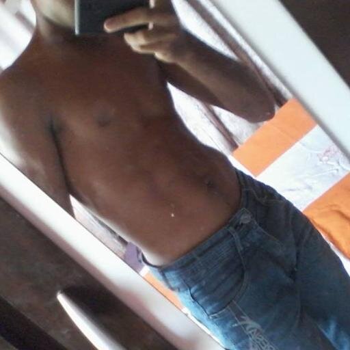 futebol eh minha praia, tdos q tao cmigo stao no s2 e os q naum tao, algum dia desejo q nunk se intimida com meol estilo.