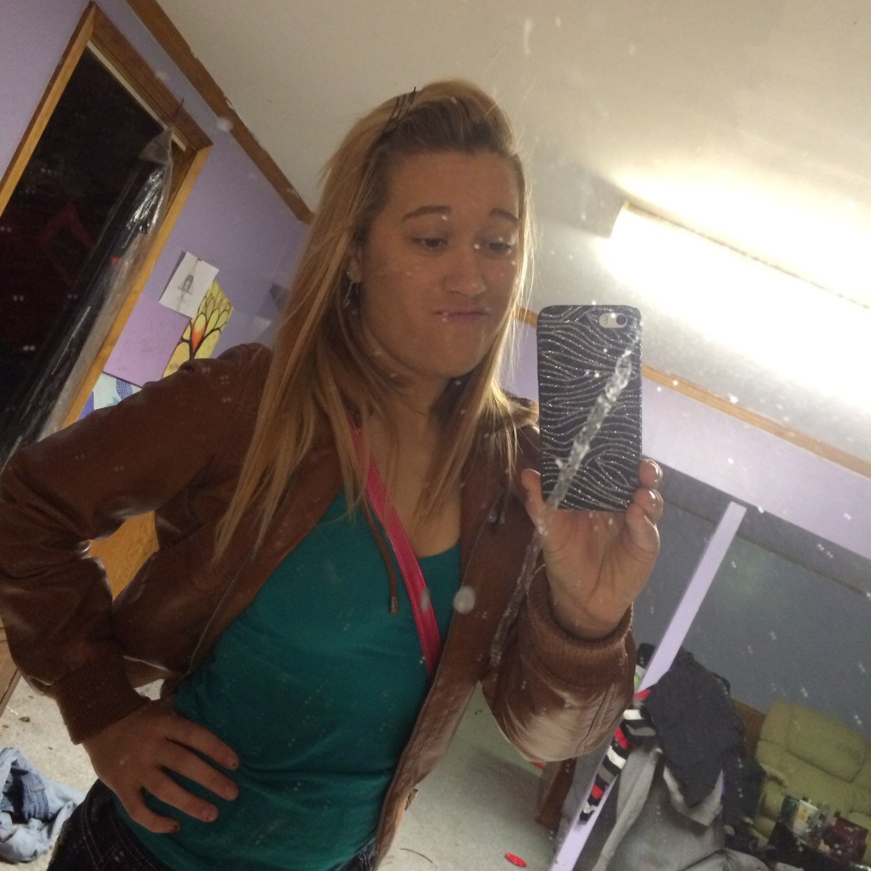 Thats_Cassiee's profile picture. you see my tweets, might as well hit that FOLLOW #teamFollowBack