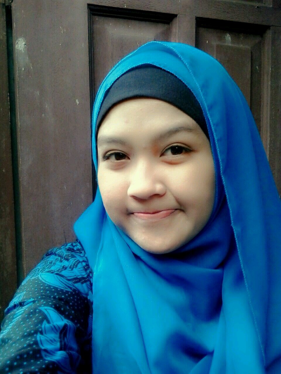 10 juni 1995 | angga pratama ({}) :* | hidup itu pilihan dan kita berhak memilih yg trbaik ( ‾^‾)-σ----»)'` .̮´)