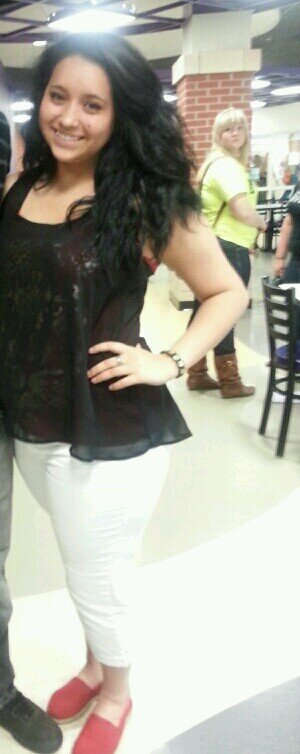 ahr_09's profile picture. Manda.Hope, 19, Taken, WorkinLadyy