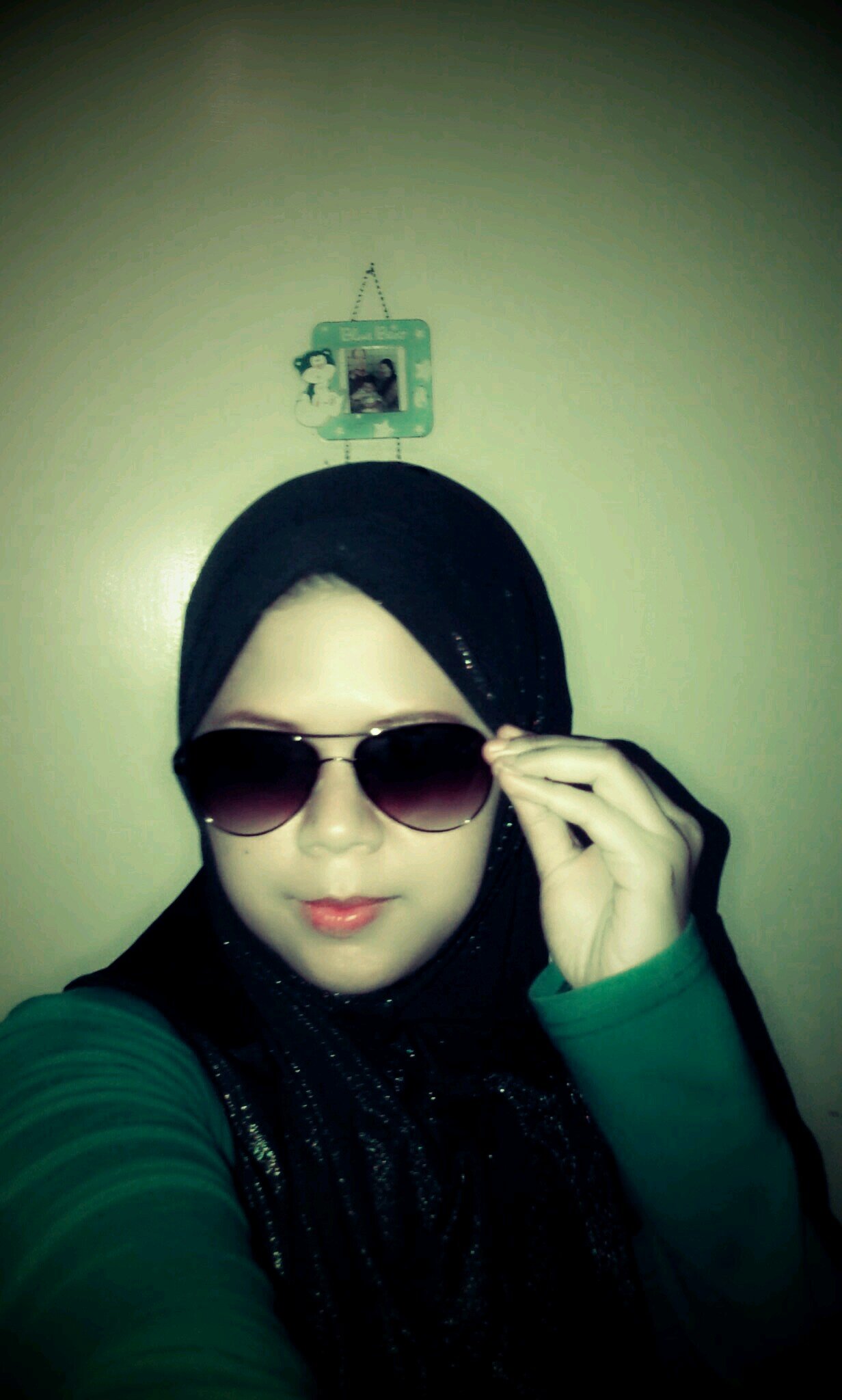 Allah is my Lord, Islam is my life, Qur'an is my guide, Prophet Muhammad is my role model, and Heaven is my goal!